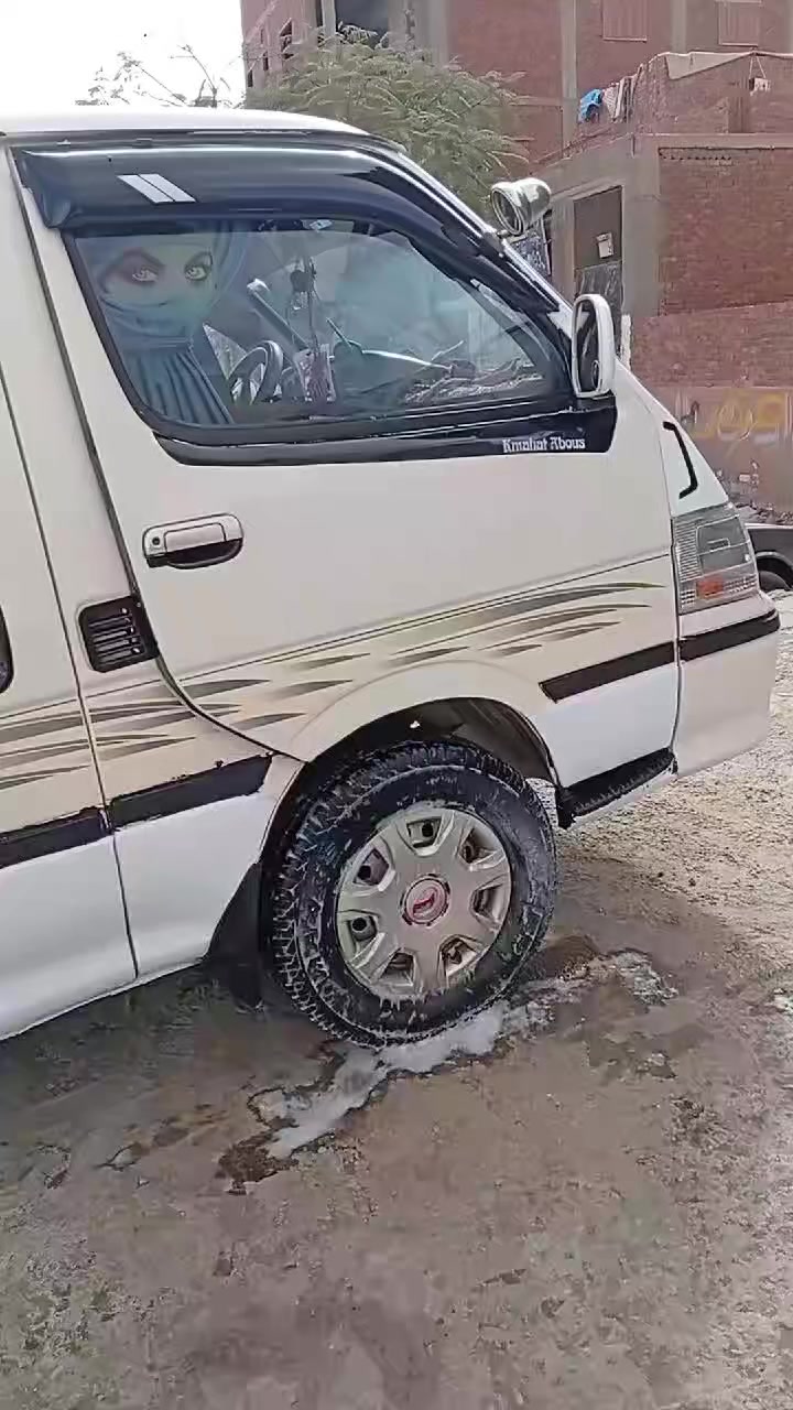 ﴿وَفِي السَّمَاءِ رِزْقُكُمْ وَمَا تُوعَدُونَ﴾.
"علمت أن رزقي لن يأخذه غيري فاطمأن قلبي". 
فوتن 2016
جاز
رحلات الحسنيه شرقيه 
راشه من تحت الازاز نظافه 
الجنب الطويل والسقف بدون جرام بوهيه
مكنه أن كي ار 2500
زيرو دواخل وسقف والجنب الطويل
معاينه العاشر من رمضان الشرقيه 
او صان الحجر الشرقيه 
ربنا يبارك لصاحب النصيب 
01098467330
01050341055


**إذا كنت صاحب هذا الإعلان وتريد حذفه لأي سبب، رجاءا أرسل رسالة إلى الدعم الفني**