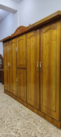 غرفة كاملة • طابقين • توصيل مجاني