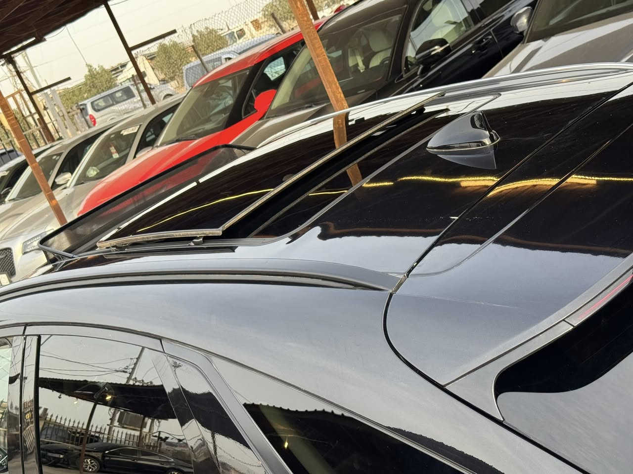 السلام وعليكم                        جنسيز جيفي سبعيين70مديل2023  لمواصفات فتحة حساسات خلفيه مرايات شفط سندوق كهربائي تبديل أربع قطع نفس الونن لمحرك 2500 اربعا سلندر. كشناات  جلد. ساره ماشيه 12000   سعر. (190$)    وبيهه مجال.              رقم الهاتف (***********) (***********)
