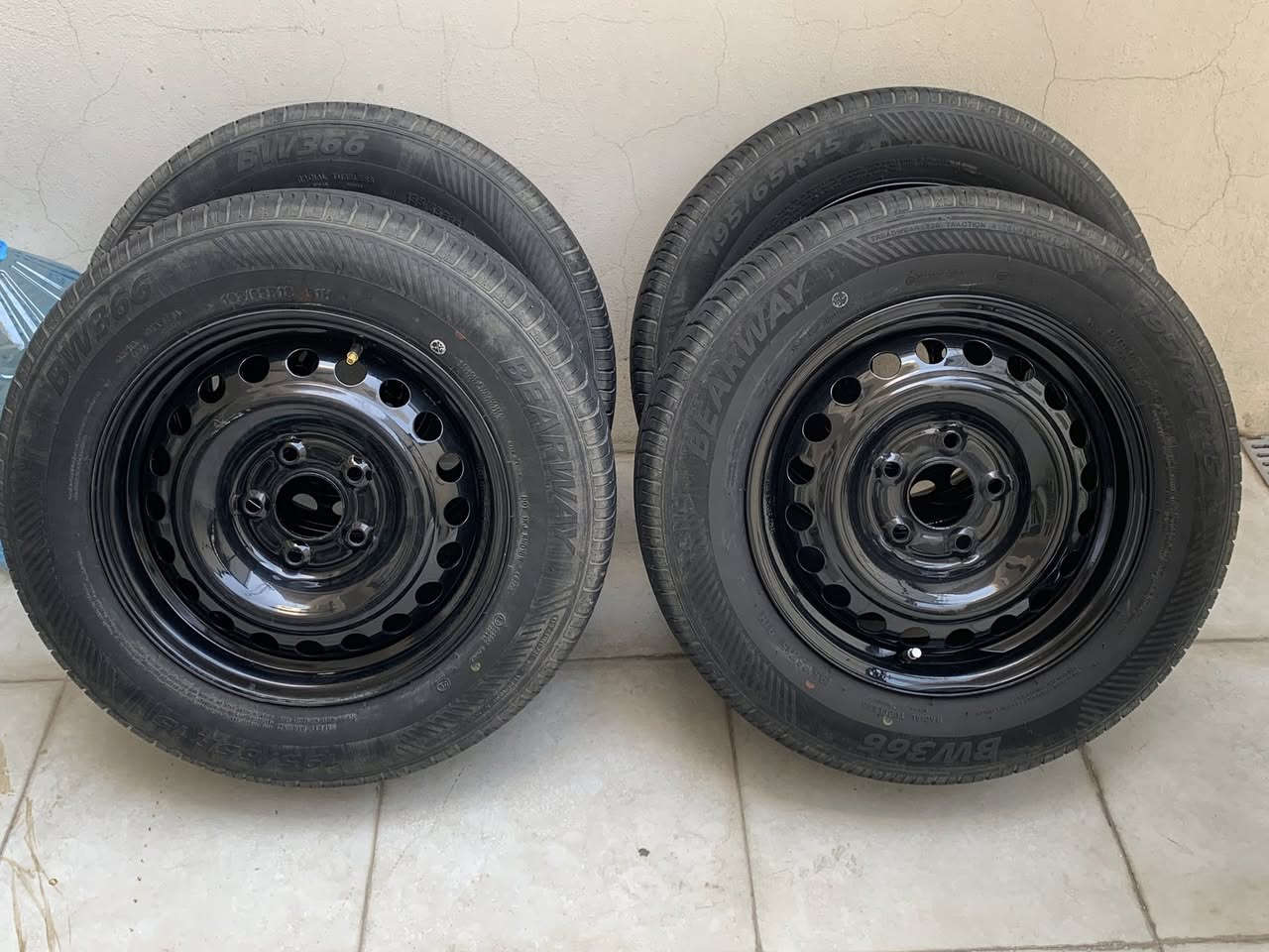 للبيع استخدام شهر قياس ١٥ السعر ٣٠٠ وبيهن مجال


**إذا كنت صاحب هذا الإعلان وتريد حذفه لأي سبب، رجاءا أرسل رسالة إلى الدعم الفني**