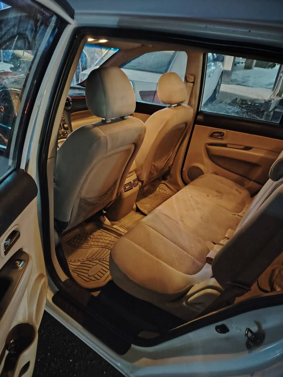 السلام عليكم

كيا كارنز موديل ١٣ سبعه راكب رقم أربيل

صبغ ٤ قطع بدون دواخل

ب اسمي سنويه. ل ٢٩
شرط تحويل

السعر 118 وبيها مجال

*********** واتساب
مكاني فلوجه صقلاويه
