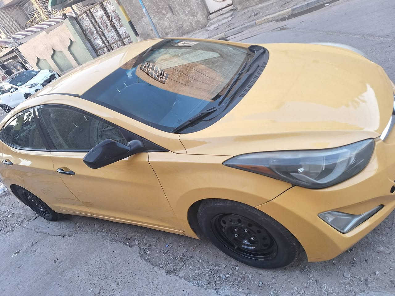 للبيع – هيونداي إلنترا 2016 🚘
سيارة نظيفة جداً والاستعمال شخصي، ما محتاجة أي مصروف.رقم بغداد انكليزي 
بأسمي حادث باب وجاملغ خلفي 
مدينة الصدر ***********
السعر ١١٣ قابل للتفاوض
