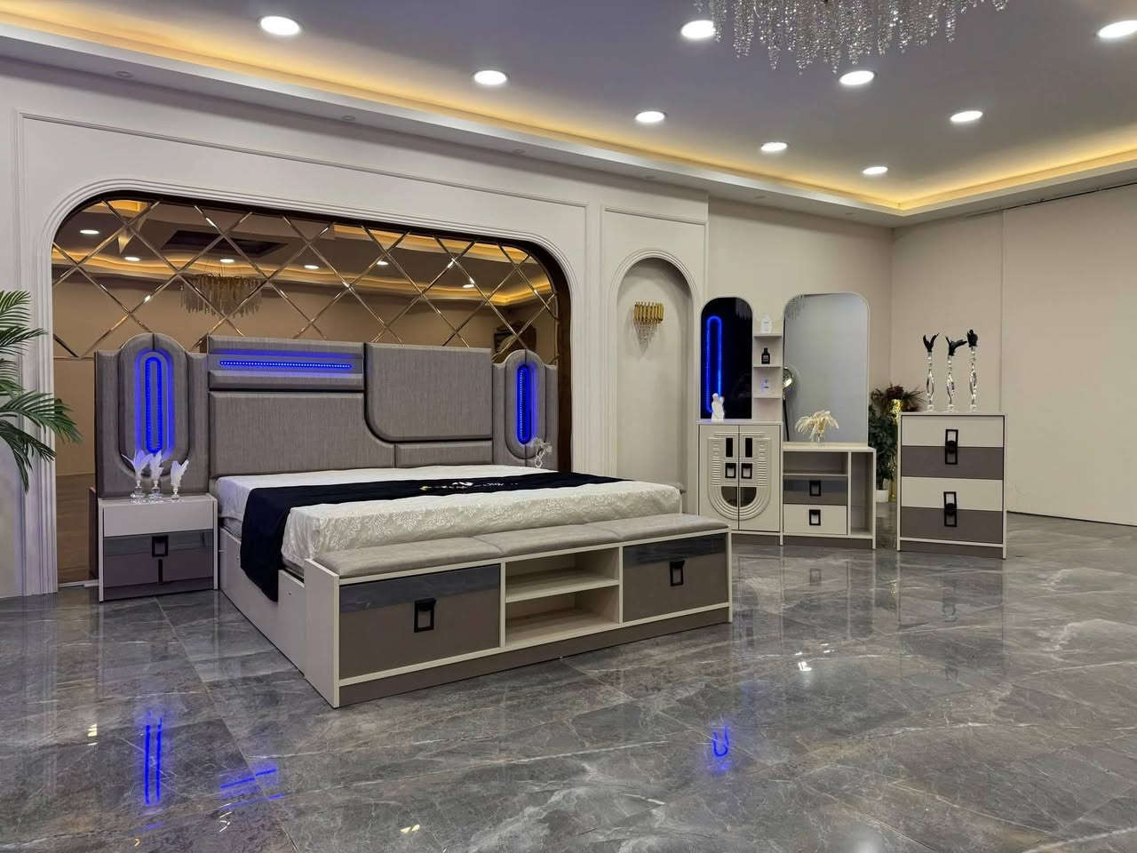 ‏مواصفات الموديل 🌱
‏
‏✓تركي المنشاة درجة أولى
‏✓تصميم عصري يتوافق مع جميع الاذواق 
‏✓يتكون هذا الموديل من ( 10 قطع  ) 
‏✓ قياس الكنتور مع المحلق  (320 سم ) 
‏✓ ظهر بلوك 
‏✓ برغي و جوي حديد 
‏✓سرير مخزن 
‏✓ طلاء حراري يتوافق مع الحرارة والبرودة
‏
‏الموقع المسيب حي المعلمين قرب مفروشات الربيعي 🌸 
 للاستفسار ***********
