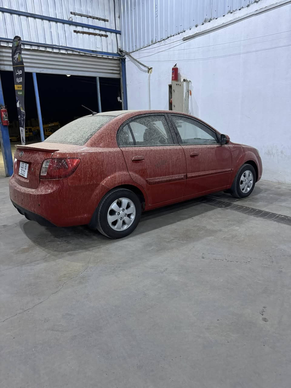كيا ريو موديل ٢٠١١ خليجي ماشية ٨٢ بيها بارد قليل بين الجاملغ والباب تخم تاير وحدادية جديدة سنويه ورقم جديد السونار مرفق مع الصور ***********
