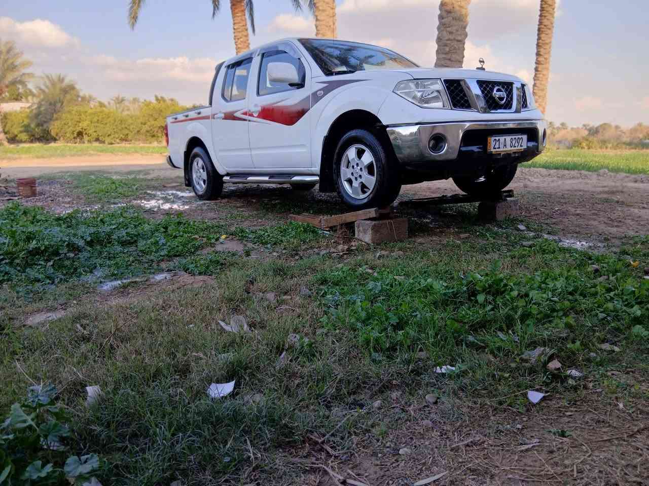 سلام عليكم نيفارة البيع موديل ٢٠٠٩ كير عادي بلادي محرك مفتوح مجفت تجفيت درجة أولى بيهة الجاملغ المامي لايسر والبنيد فقط مبدلات اول ماخذتهة سيارة خير من الله لاتنقيص ولا تبخير رقم سليمانية جديد سنوية جديدة إلى 2030 رقم الهاتف ***********
