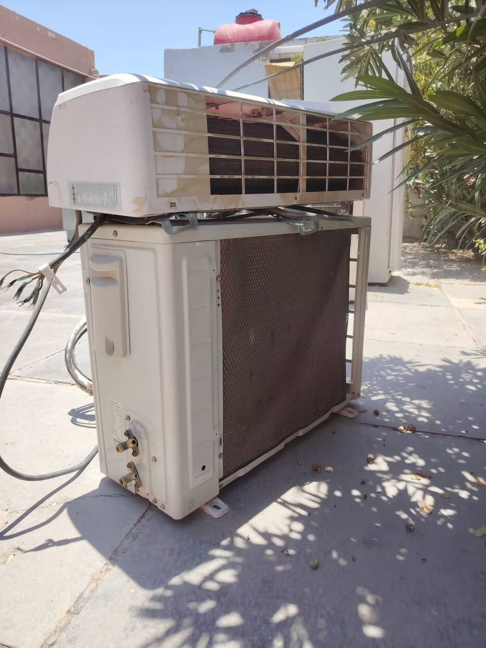 سبلت جنرال ابو طن مستخدم نضافه تخبل اخو جديد عل فحص 200 قفل مابي اي مجال اتصال ***********
