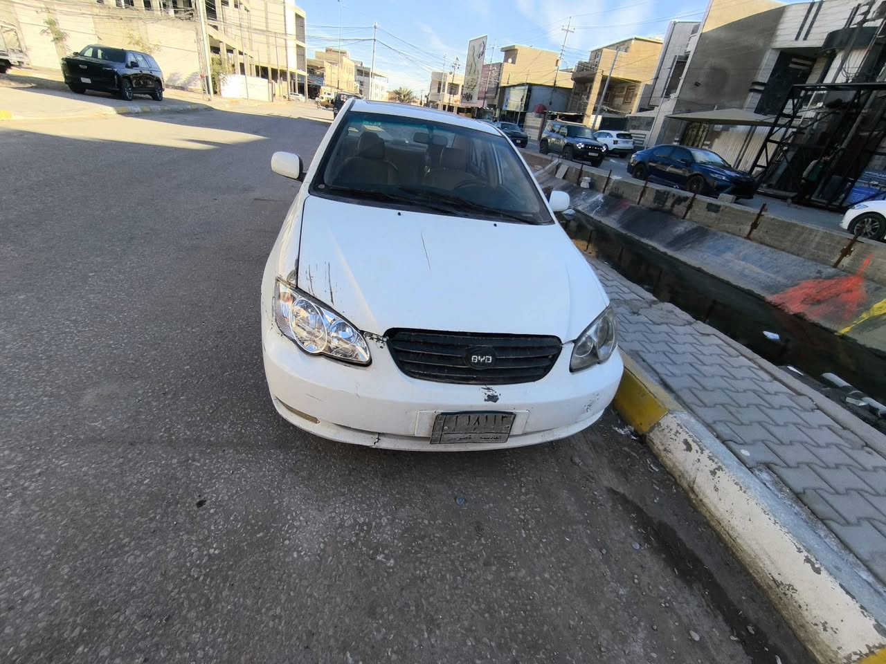 السلام عليكم BYD F3 2012 رقم قادسيه مشروع وطني
كير اوتوماتيك 

المكينه بداية تبخير بيها 

بيها خياسات كلش قليله موضحه بالصور  

غرفتها نضيفه 

السياره يحتاجلها ترتيب شويه وترجع لوك 

السعر 44 وبيها مجال للشراي 

مكاني كربلاء للاستفسار ***********
