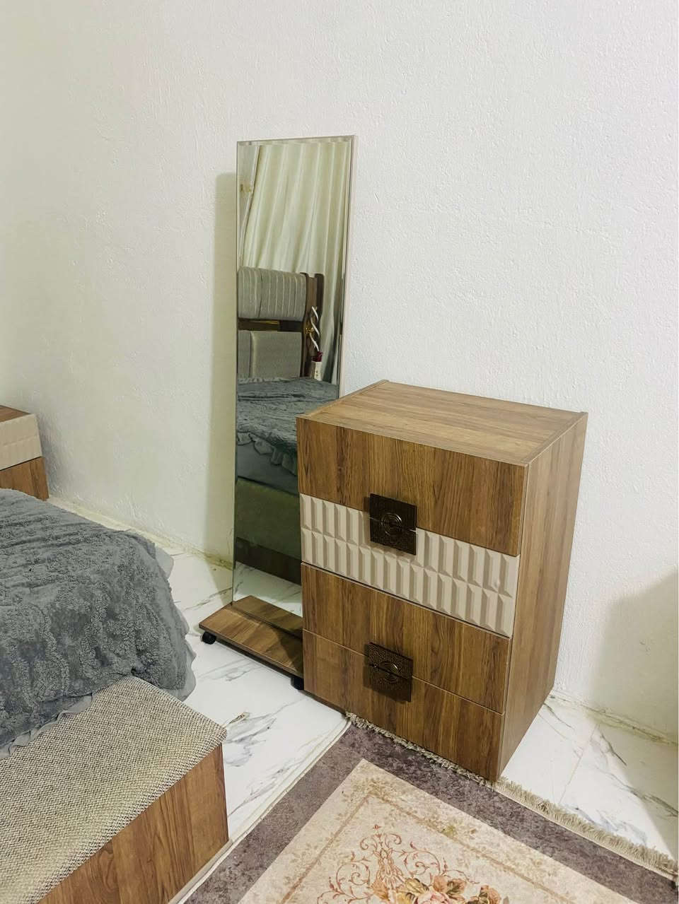 متاح غرفه نوع تركي مستخدمه شهرين درجه اولى عشر قطع  مع الشد مجانا      

*********** عمارة, ميسان
