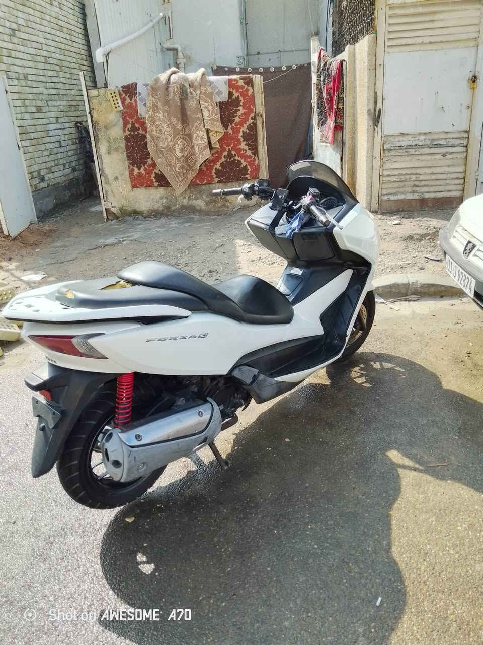 سلام عليكم شباب دراجه فورزا 0/12.  موديل 2018دراجه مكفوله من كل النواحي من مكينه من صالصنه من كشر من معدل دراجه موجوده ***********
