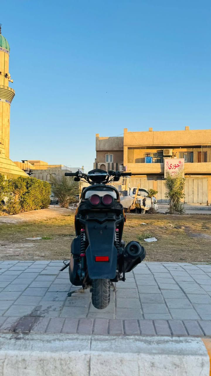 سلام عليكم
سكنس جبلي مديل 15 
كل نقص ما بيه مثل ما موضح بل صوره اوراق كامله منفيس مكاتبه 
كلشي بيه شغال
نازله عله ايدي دراجه رمبه
قفل جنطه
قفل ستيرن
قفل جوزه
دبلات شغاله 
تايرات جديده
دهن جديد
عارضه مليون  بيه مجال قليل
متواجد كل وقت ***********مكاني بغداد شعب
