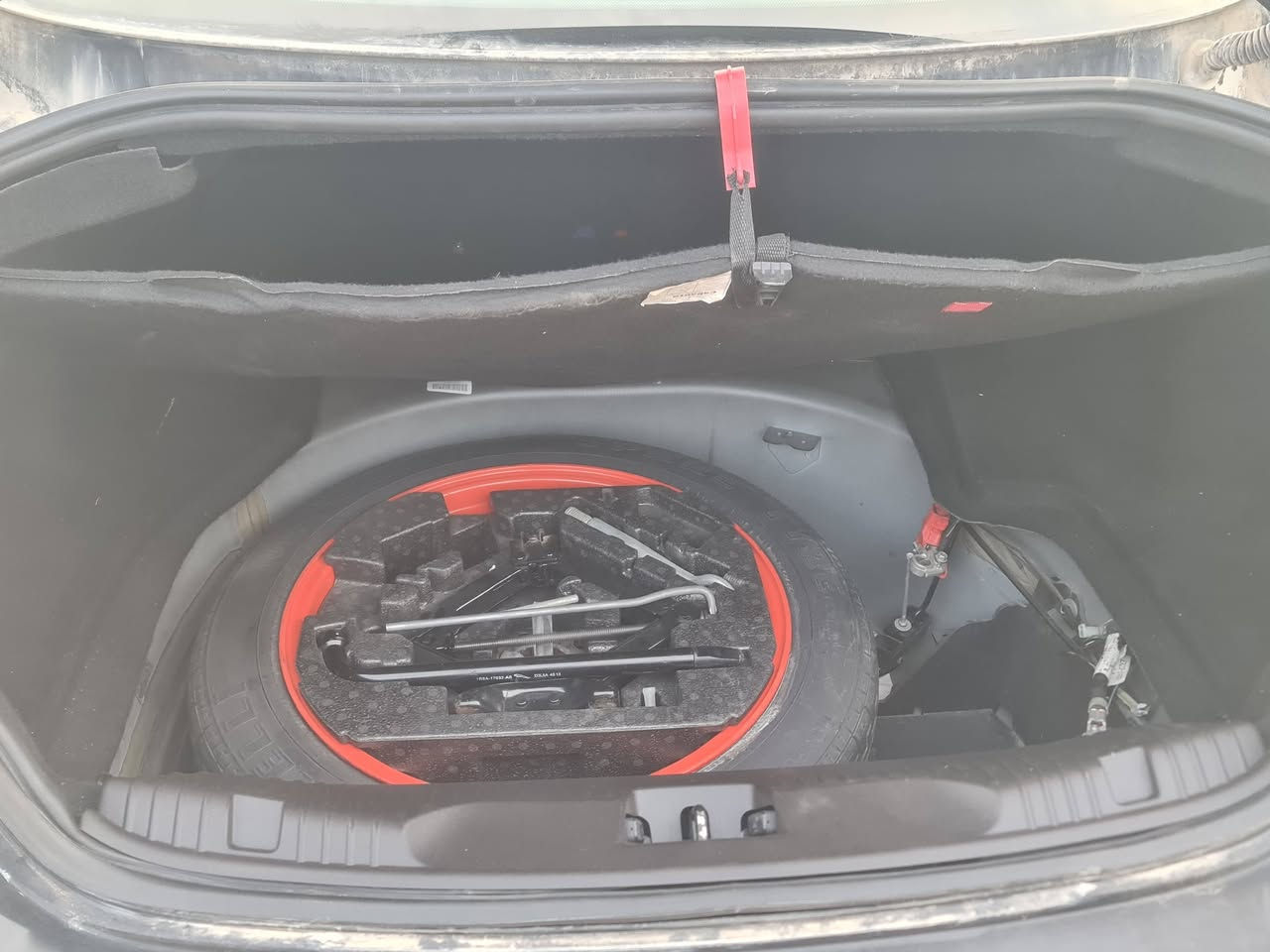 السلام عليكم جاكوار. موديل 2014 فوول مواصفات

رقم ربيل بسمي تحويل وكالة سنوية مجددة2030

فتحه تحكم ستيرن تبريد كهربايات حدادة تخم تاير
سيارة سبيرها مانازل

محتركة الظفير فقط  مكينه جديدة بالكارتون

ملاحضة كتاب تضليل رسمي من الوزارة

السعر 75 ورقة وبيها مجال العنوان البصرة خور الزبير

لاستفسار  ***********
