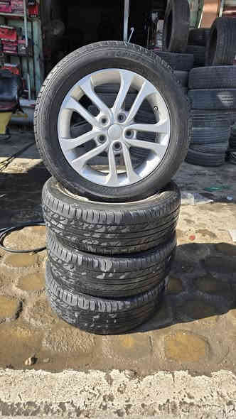 ويل كب النتره حجم ١٦ وحجم ١٥ نضافه ١٠٠/١٠٠ البيع او مراوس تايرات جدد العنوان كربلاء طويريج رقم النتصال ***********
