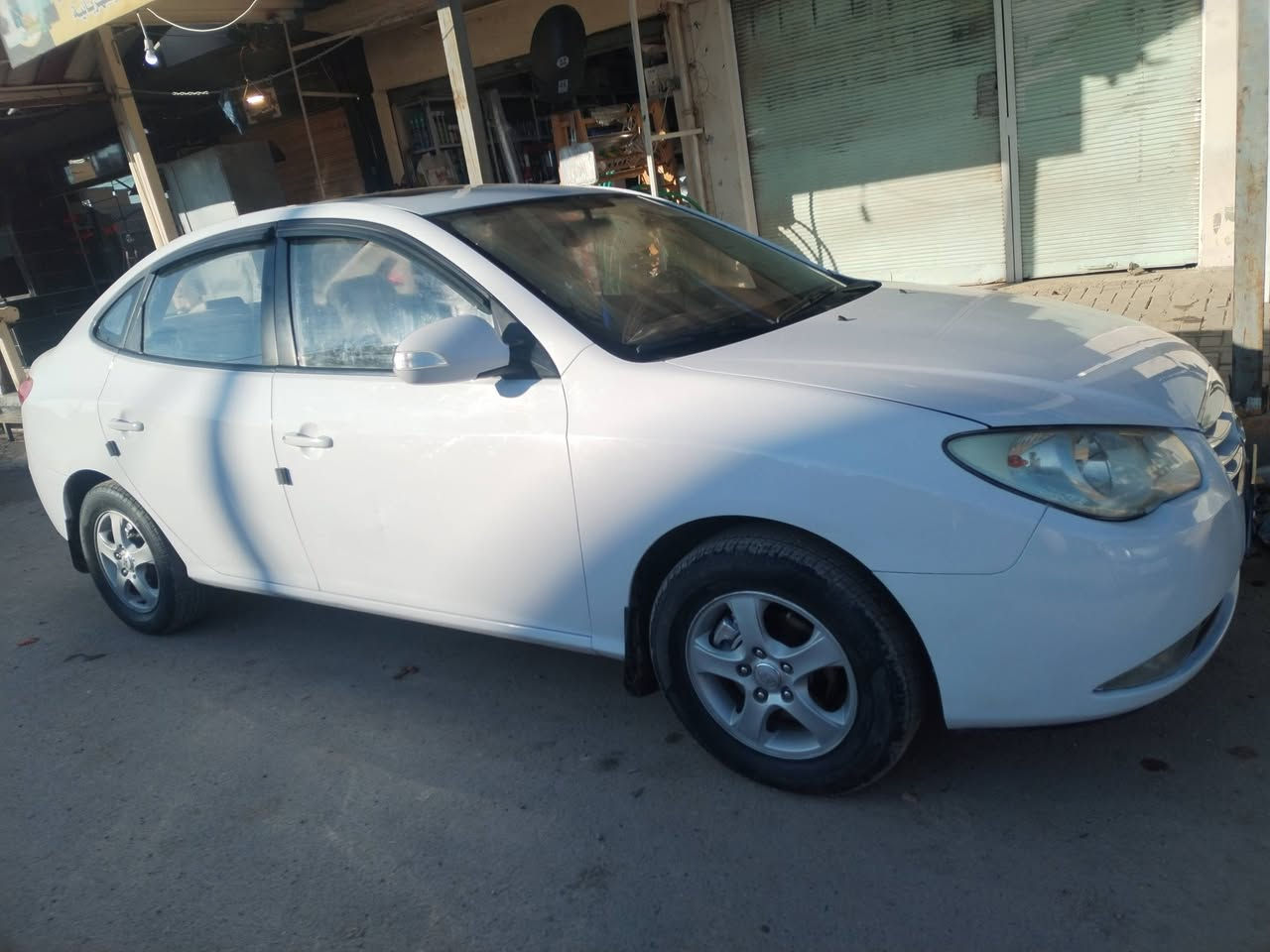 انترا للبيع موديل 2011
سياره بيها باب السائق صبغ فقط
رقم نينوى سعرها 126 وبيها مجال
***********
***********
