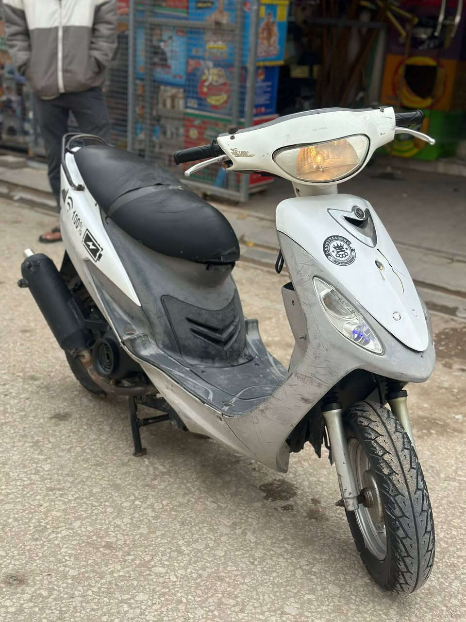 سلام عليكم منغولي للبيع مكينه مامفتوحه 49 درجه بلاديه وجاهزه من كلشي جاملغ الامامي موجود  سعرها 400 وبيه مجال لشراي  مكاني نجف حي العسكري نهايت شارع سبيس 
شراي تعال خاص


**إذا كنت صاحب هذا الإعلان وتريد حذفه لأي سبب، رجاءا أرسل رسالة إلى الدعم الفني**