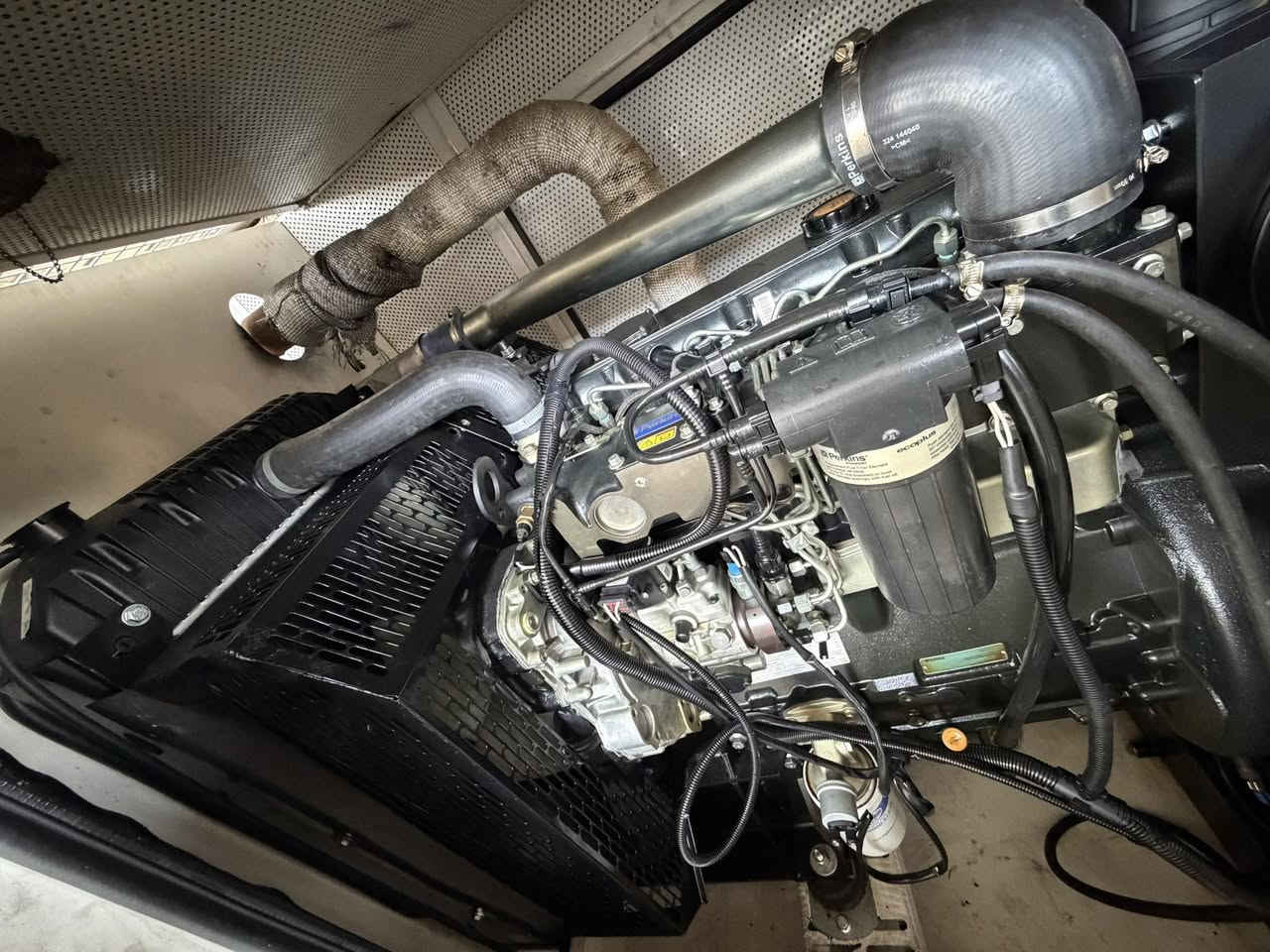 #الثقه_موبالكلام_بالشغل[0️⃣7️⃣8️⃣1️⃣2️⃣3️⃣4️⃣5️⃣2️⃣3️⃣2️⃣]
🔷نوع المحرك:بيركنز انكليزي🇬🇧UK
🔷القدره:110KVA
🔷المحرك:4بستم /سوبر/افتر كولو+چويتر
🔷نوع الملف:لوري سومر فرنسي🇫🇷
🔷عددساعات التشغيل:870ساعة⏰
🔷كاتم100%
🔷مع سسستم بروتكشن كامل للحمايه 
🔷مع خزان وقود 150L
🔷لمعرفة السعر ضع الرقم 65 داخل منشور البيج او الاتصال:-
🔷☎️رقم الهاتف:0️⃣7️⃣8️⃣1️⃣2️⃣3️⃣4️⃣5️⃣2️⃣3️⃣2️⃣
#علي_الباشا
🔷العنوان:بابل/الحله/الجزائر-مجاور مستشفى الحياة-ومقابيل ملعب الجزائر
🔷يوجد توصيل لجميع محافظات العراق 🇮🇶 🛻🛻


**إذا كنت صاحب هذا الإعلان وتريد حذفه لأي سبب، رجاءا أرسل رسالة إلى الدعم الفني**