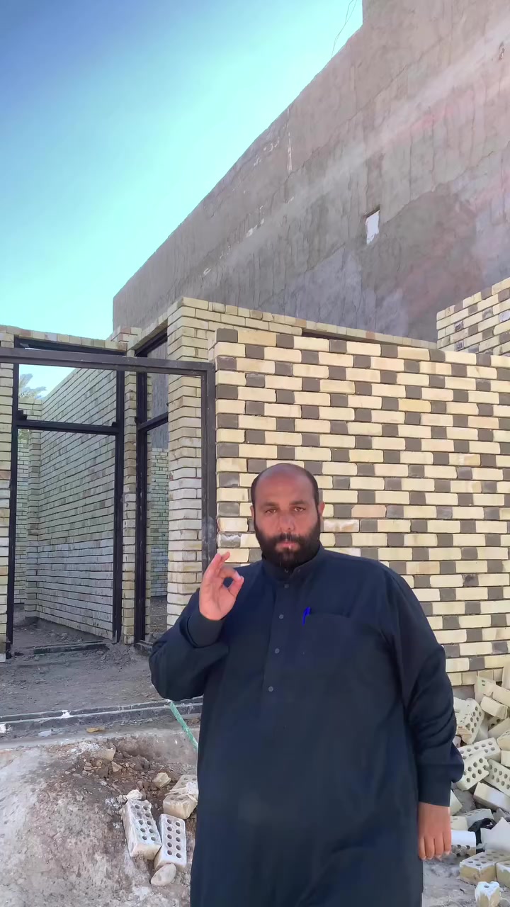 قرب الامام الحسين (ع) للستفسار اتصل ***********كربلاء حي العباس يبعد كيلو ونص عن المام طابو زراعي سند 25 وقرار محكمه مباشر من ابو الأرض بئسمك
