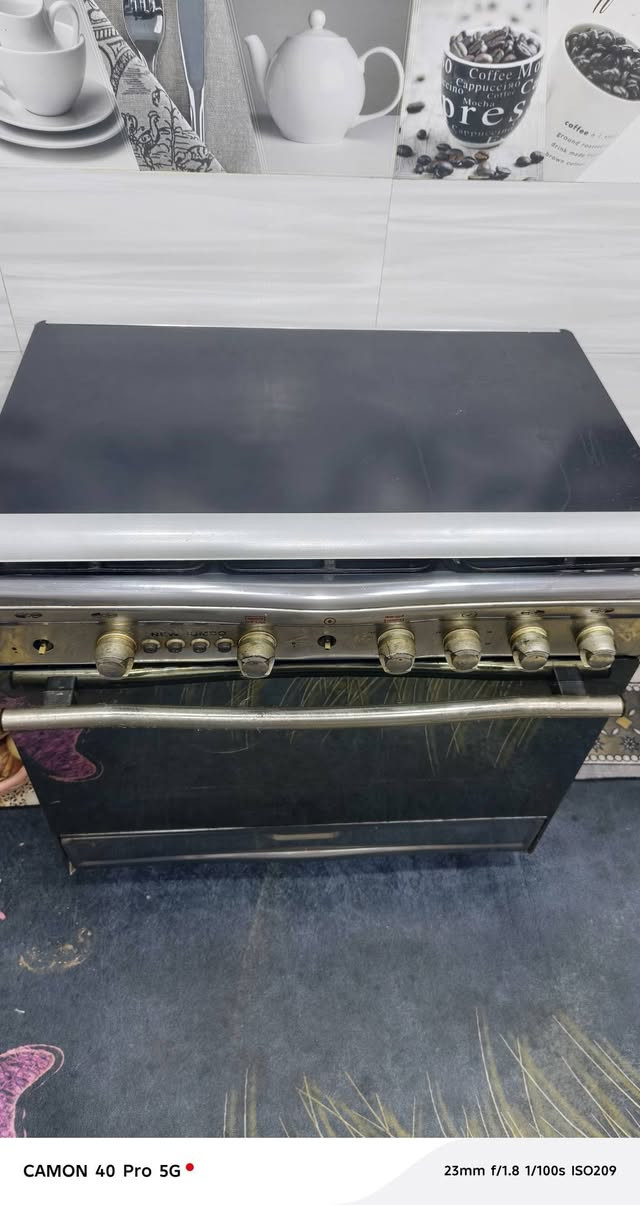 السلام عليكم طباخ مصري جامبو شغال كله ماداخل تصليح ونضيف السعر 150الف وهاذه رقمي ***********
