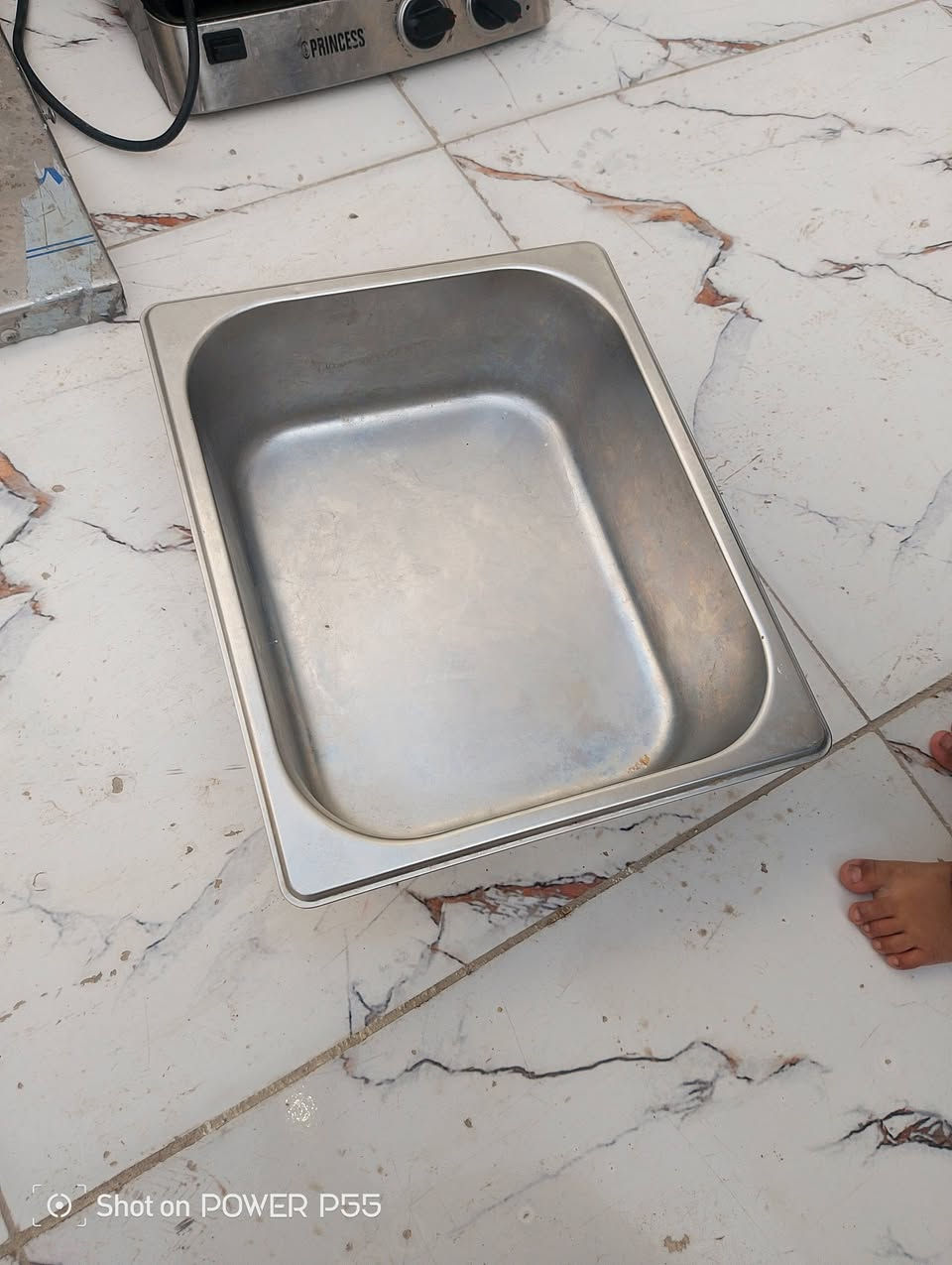 غراض مطعم للبيع كلهن شلع 100الف اتصال فقط عل الخط ما عندي نت ***********
