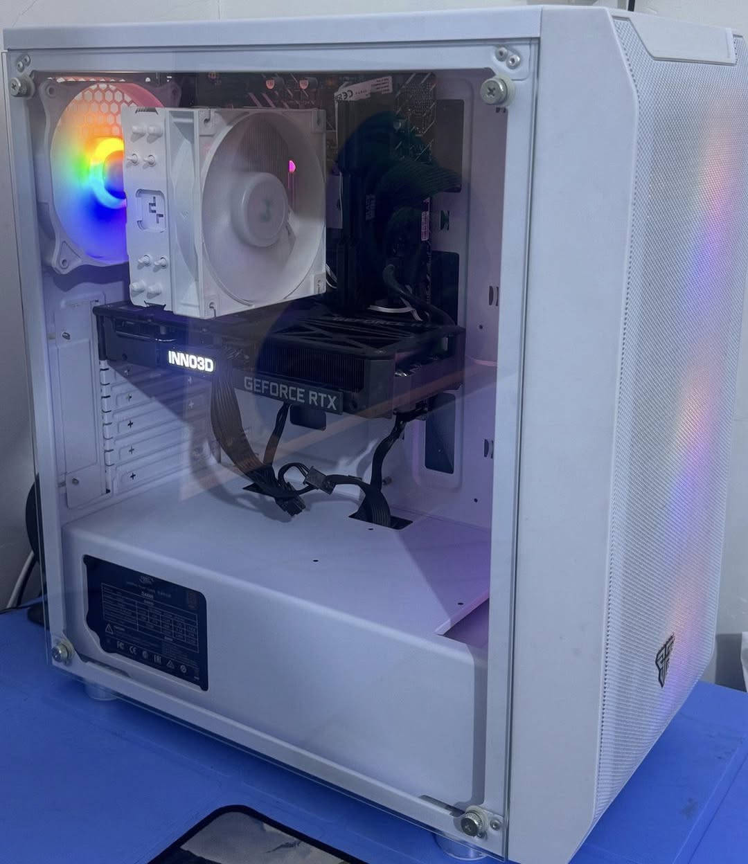 تجميعة متكاملة كيس وشاشة 2k وUps oflineوماوس وكيبورد مع كامل الملحقات والكارتون
مواصفات الكيس :
Intel Core i3 12100f
Processor Cooler DEEP COOL
RTX 3060 Ti 8GB
ASUS PRIME H610M-K D4
16 GB RAM DDR4 3200
M.2 (2280) NVMe SSD 512
PSU 600 W 80 PLUS DEEP COOL
CASE FANTECH AERO CG80 RGB
مع الكارتون

مواصفات الشاشة :
Samsung Odyssey 2k 180 hz 27inch بعده بالضمان مع الكارتون 

مواصافت الups :
Falcon 2000 va Ofline بالكارتون بعده ضمانه ما مخلص

كيبورد : Attack Shark x68 he
ماوس لوجتك 
ابيع التجميعة كاملة السعر جوج السوك علق بتم وتدلل
مكان التجميعة : الديوانية / لا يوجد توصيل


**إذا كنت صاحب هذا الإعلان وتريد حذفه لأي سبب، رجاءا أرسل رسالة إلى الدعم الفني**