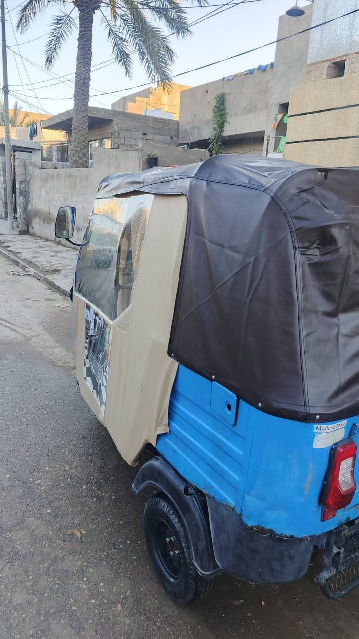 السلام عليكم تكتك للبيع مكينه باجاج 20 نضافه المحرك فول ولكشر نضيف كدام عينك تكتك اي نقص ما بيهة عده بربرنات اماميه مال تاير السعر 3200 مو شراي لتتصل عليه فدوة اروحلك عنواني ديالى خالص هبهب رقمي ***********
