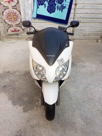 يا اللة دراجة فورزة 10/0 لون ابيض صدفي فول نضافة المسافة المقطوعة 37ال...