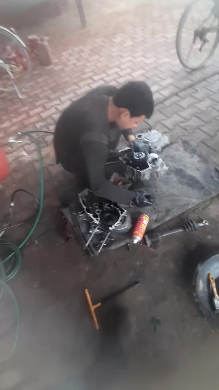 السلام عليكم شباب،محتاجين، عامل،يشتغل،ويانة،محل فيتريةذو،خبرة،عندة،معرفة،بلتصليح،اوفتح،وشد،يكون،من،المحمودية، عمر،المطلوب،١٨،الى،٢٥،العنوان محمودية، شارع،السكلات مقابيل وليد جودي الستفسار،علي،رقم***********،او***********
