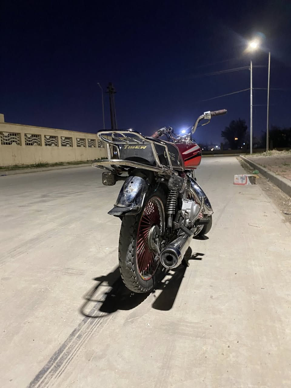 سلام عليكم  نامه استندر (2017)دراجه كل عيب ما بيه شرط الهندر سعره (350الف)وبي مجال للطيبين


**إذا كنت صاحب هذا الإعلان وتريد حذفه لأي سبب، رجاءا أرسل رسالة إلى الدعم الفني**