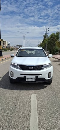 سورنتو ٢٠١٥ • نجف • بصمة
