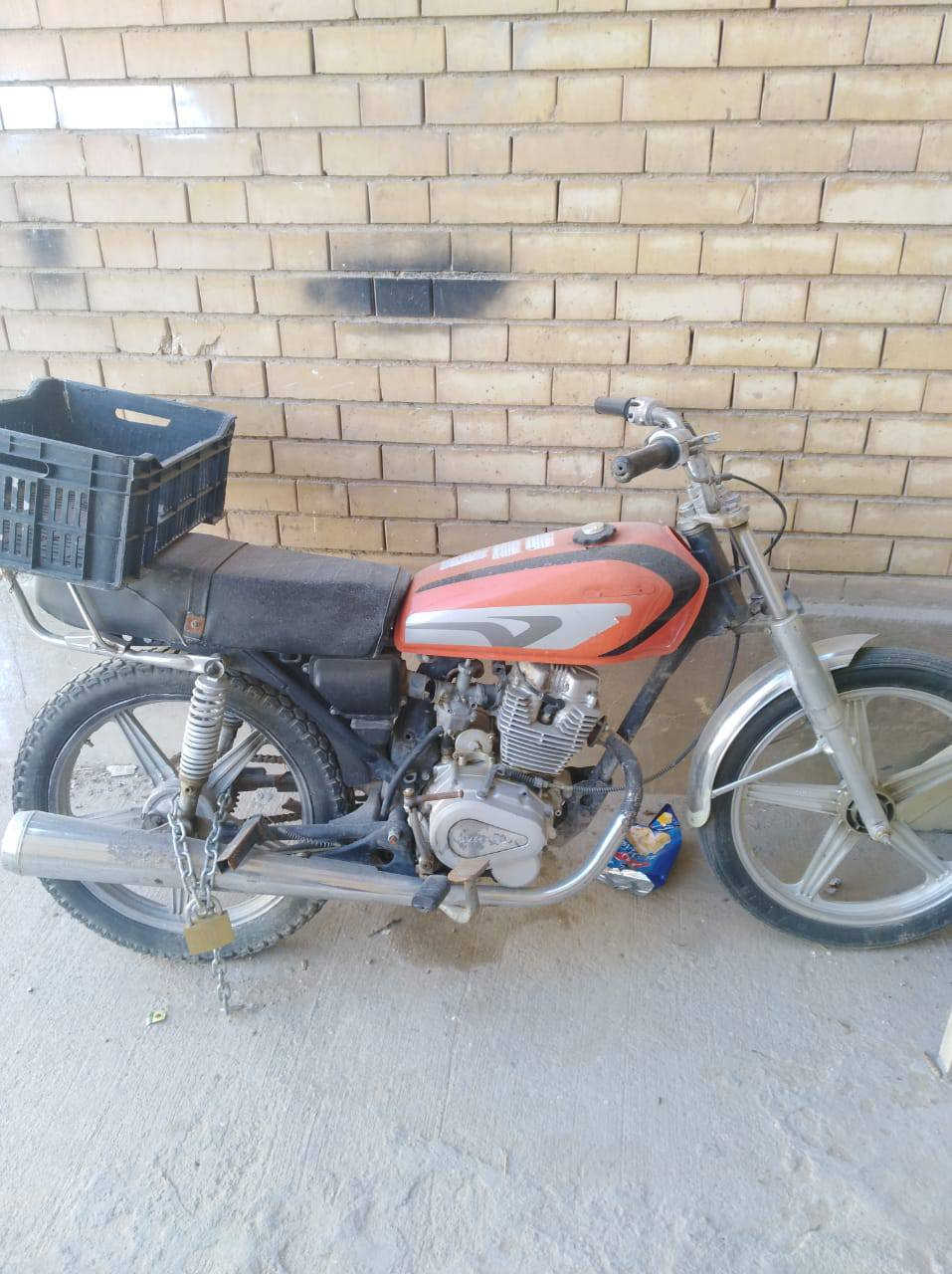 سلام عليكم دراجه للبيع شغاله نظيفه سعر 250
مكاني قرية الغدير رقمي*********** النجف, العراق
