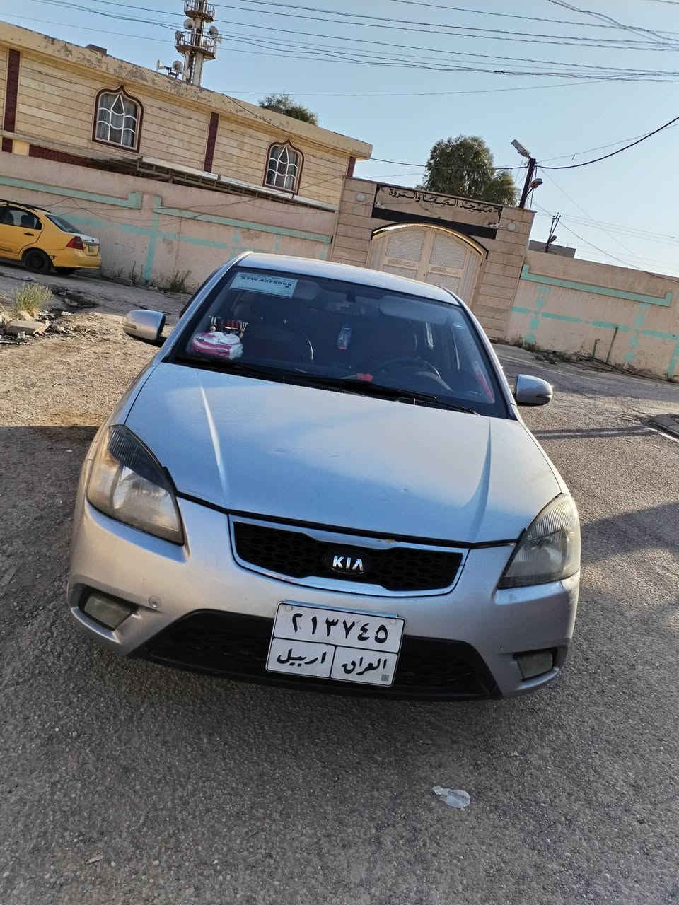 سلام عليكم
كيا ريو
موديل 2011
داخل برايد تحكمات ستيرن
تبريد ثلج 
وارد كوري 
مكفول كفاله من الدعامية للدعامية
بدون صبغ بدون بارد
محرك 16 شرط لاصرف ولانفخ كير شرط 

سنوية غير ساقطه
هزة ساقطه 
السيارة باسمي
كابوني بانزين بيها
رقم اربيل تحويل ثاني يوم فقط تحويل
سعر 102 بيها  مجال قليل 
رقم موبايل
***********
