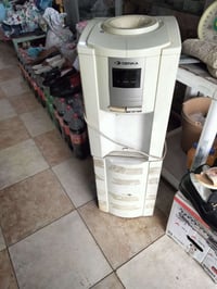 براد ماء • للبيع