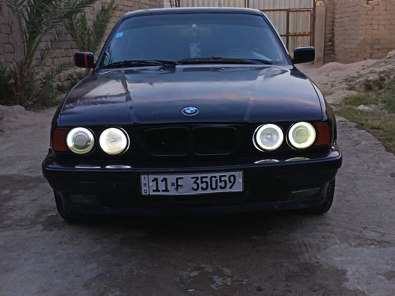 السلام عليكم
بي أم دبليو 525 أصل بليته وسنويه

مسكر كير عادي تك فانوس

كشنات جلد m

فتحه سقف سنتر لوك

جام كهرباء الاماميات

مكينه وكير خير من الله

دعاميته موجوده

بيه نواقص

مكاني ناصريه

خاص مفتوح

السعر 48
مراوس ستيشن 500
***********
