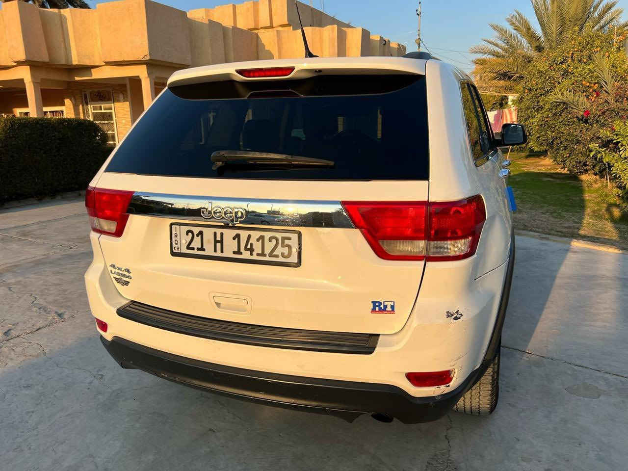 جيب موديل 2011
بيها صبغ چاملغ الأيسر صبغ فقط 
محرك مَفتوح 
بدون تنقيص ولا تبخير
صدر گير تايرات / شرط 
تبريد تدفئة
رقم سليمانيه دولي 
ماشيه 357 الف

السعر 150$ 

***********
