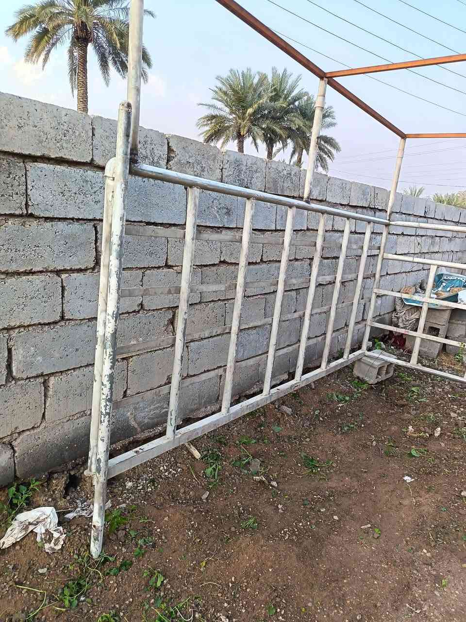 سلام عليكم محجر كيه البيع سعر ٢٨٠ بوري  ***********
