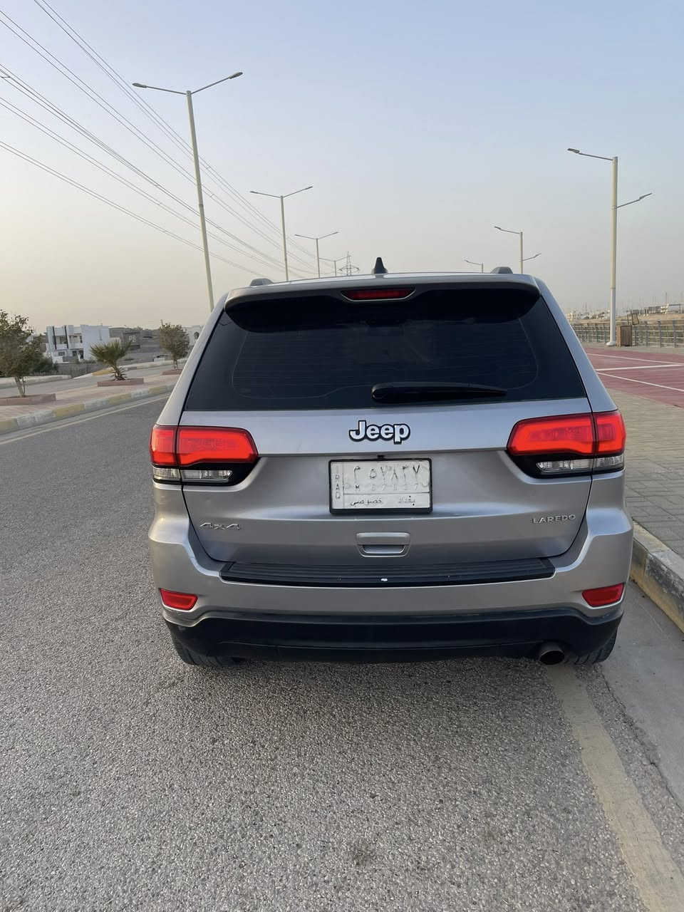 مرواس او بيع 
جيب لاريدو موديل 2014
بيها طخها بالجاملغ الخلفي
المشي 160 كيلو
فور ويل
حجم المحرك 3600
شاشه جبيره
داخل جلد
شفتات ستيرن
السياره جاهزه ما بيها نقص
*********** المكان الرمادي
