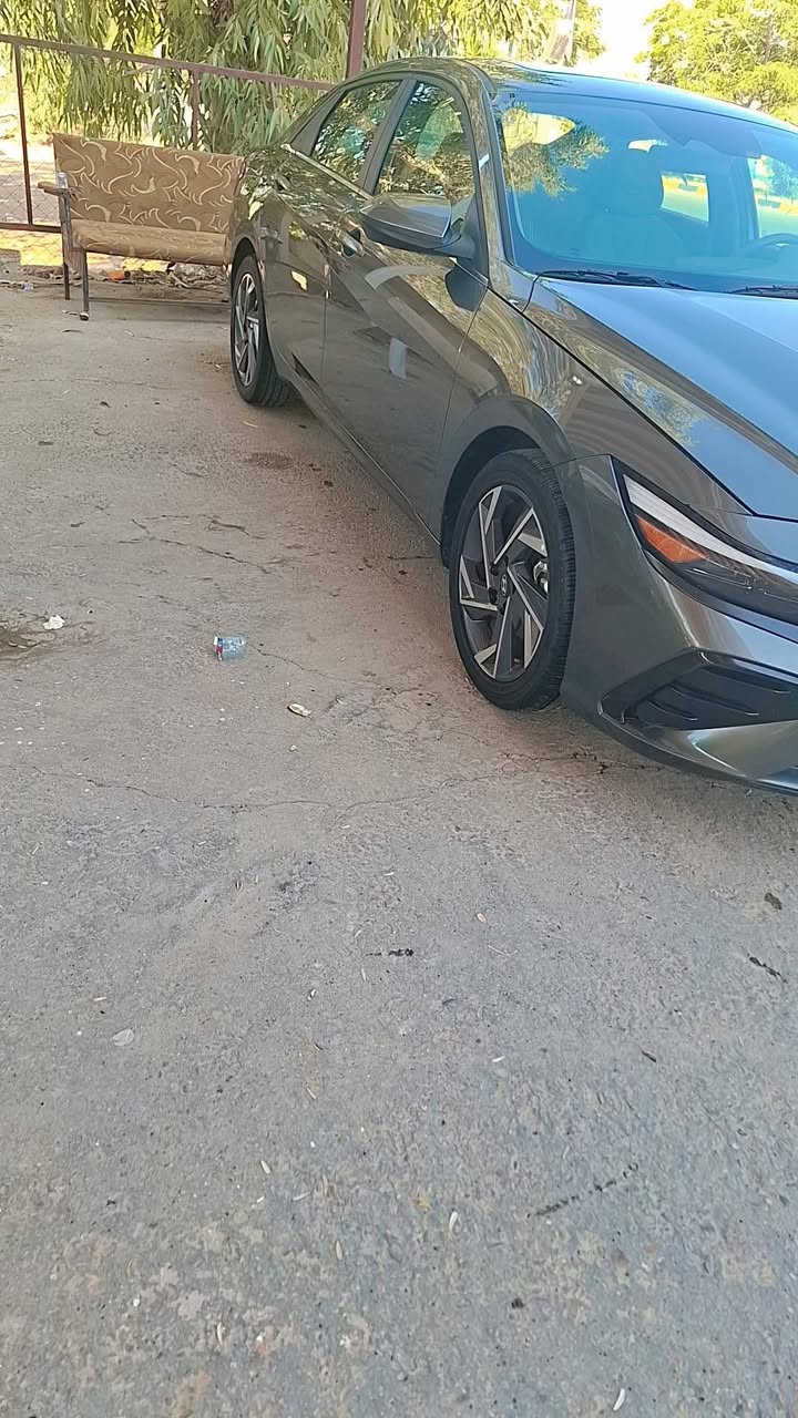 السلام عليكم النترا 2025 دخول جديد بدون رقم  حره حادث قبق صندوق نفس اللون مبدل فول فتحه بصمه السعر 155 الاستفسار الاتصال ***********
