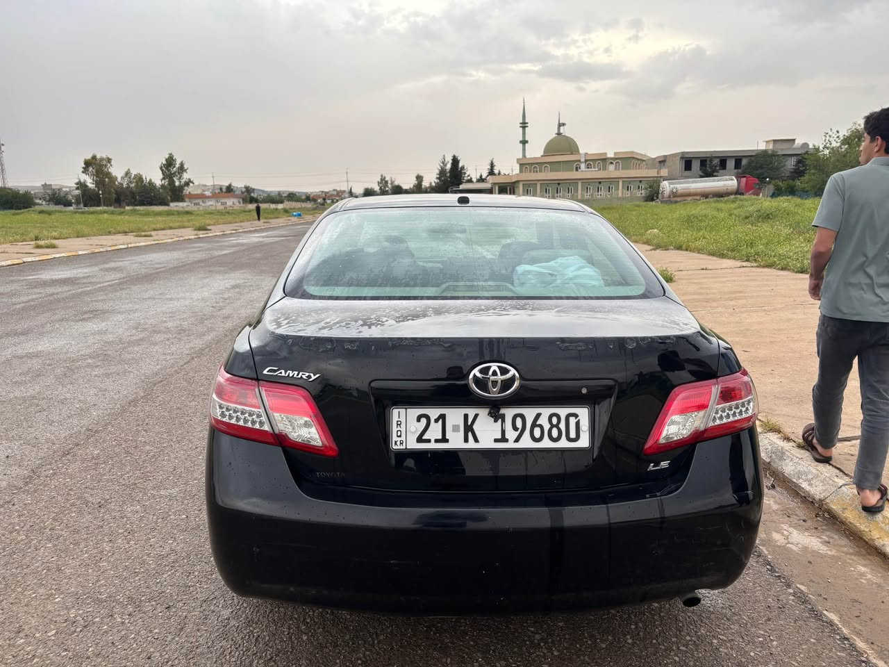 كامري ٢٠١٠ كندي رقم سنوية جديد بتاقة بنزين بي بدون سبخ بدون ضربة بس بيها جلح كير كهربائي تحويل بشرط *********** كركوك, العراق
