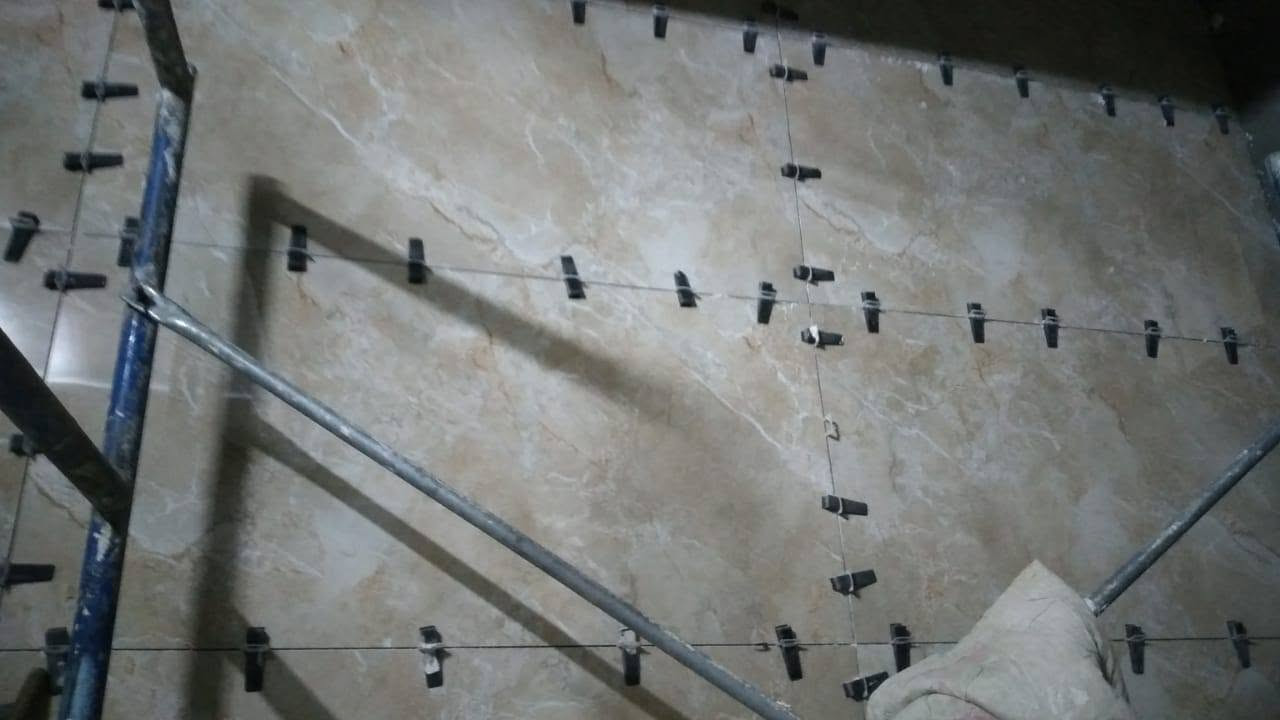 خلفه سيراميك بورسلين كافة الأحجام كاشي موزايك مرمر  بايات درج أرضية وجدران متفرغ للعمل بوقت الحالي شغل درجه اولى
***********

***********

١
