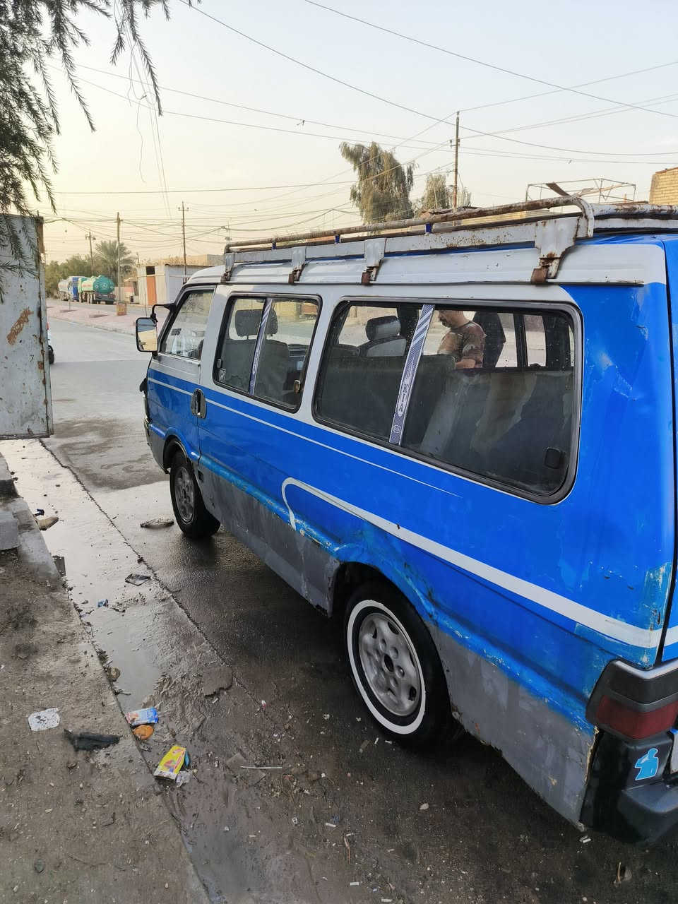 كيا بستا موديل 93 رقم حمل باسمي تحويل ثاني يوم مكينه جديدة كير بس نمره رابع مرات مايجي سنويه 2030 
السعر ٣٠ وبيه مجال بغداد الشعب
‏‪***********‬‏
