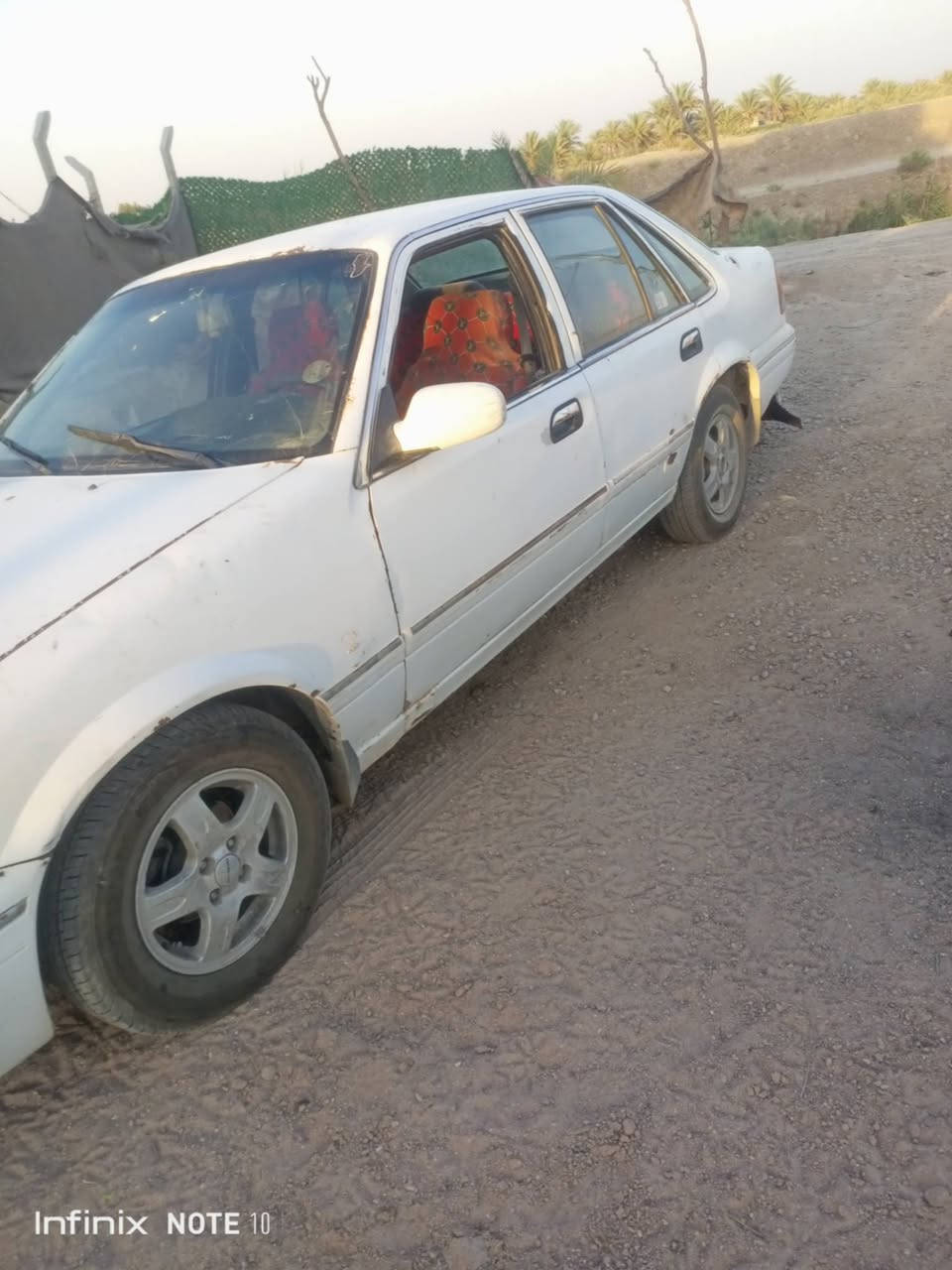 السلام عليكم 
سيارة برنس للبيع كير أوتوماتيك سعر 21 ورقة.  بيها مجال للشراي 
الاتصال على رقم 
***********//***********
