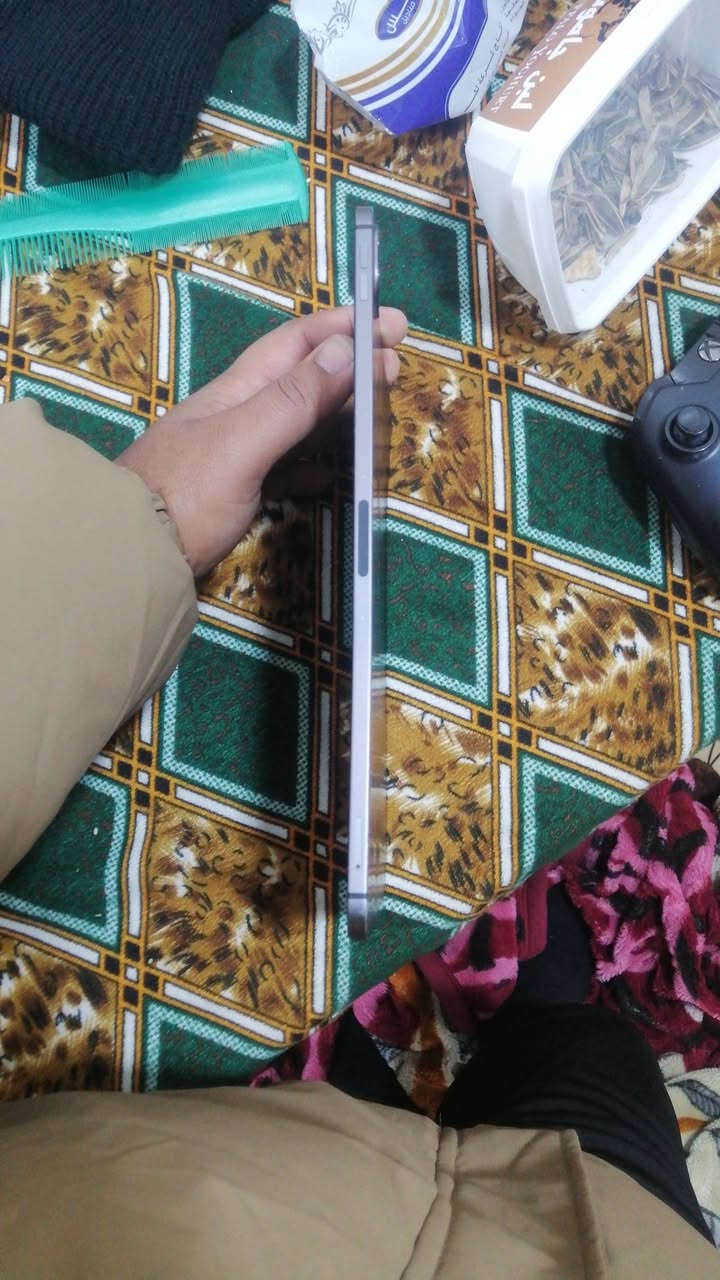 ايباد برو m2 ذاكرة 128 عايزة شاشه فقط سعرها160 تبديلها

 بس ماعندي اسوي أريد ابيعه شرط الفحص والشغل ايكلود موجود للبيع أو مراوس السعر 200
