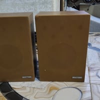 سماعات يابانية