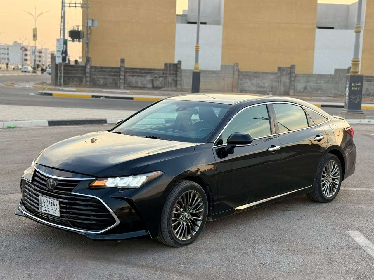 السلام عليكم 

افلون 2019 وارد امريكي للبيع 

بيه قطعتين  من امريكه فقط قبق جنطه وبلعراق صار بيه بنيد بس طعجات من فوك وبدلته بدون ايرباكات 

ماشيه 105 

السعر 22 الف وبيه مجال 
الرقم :***********
مكان السياره كربلاء
