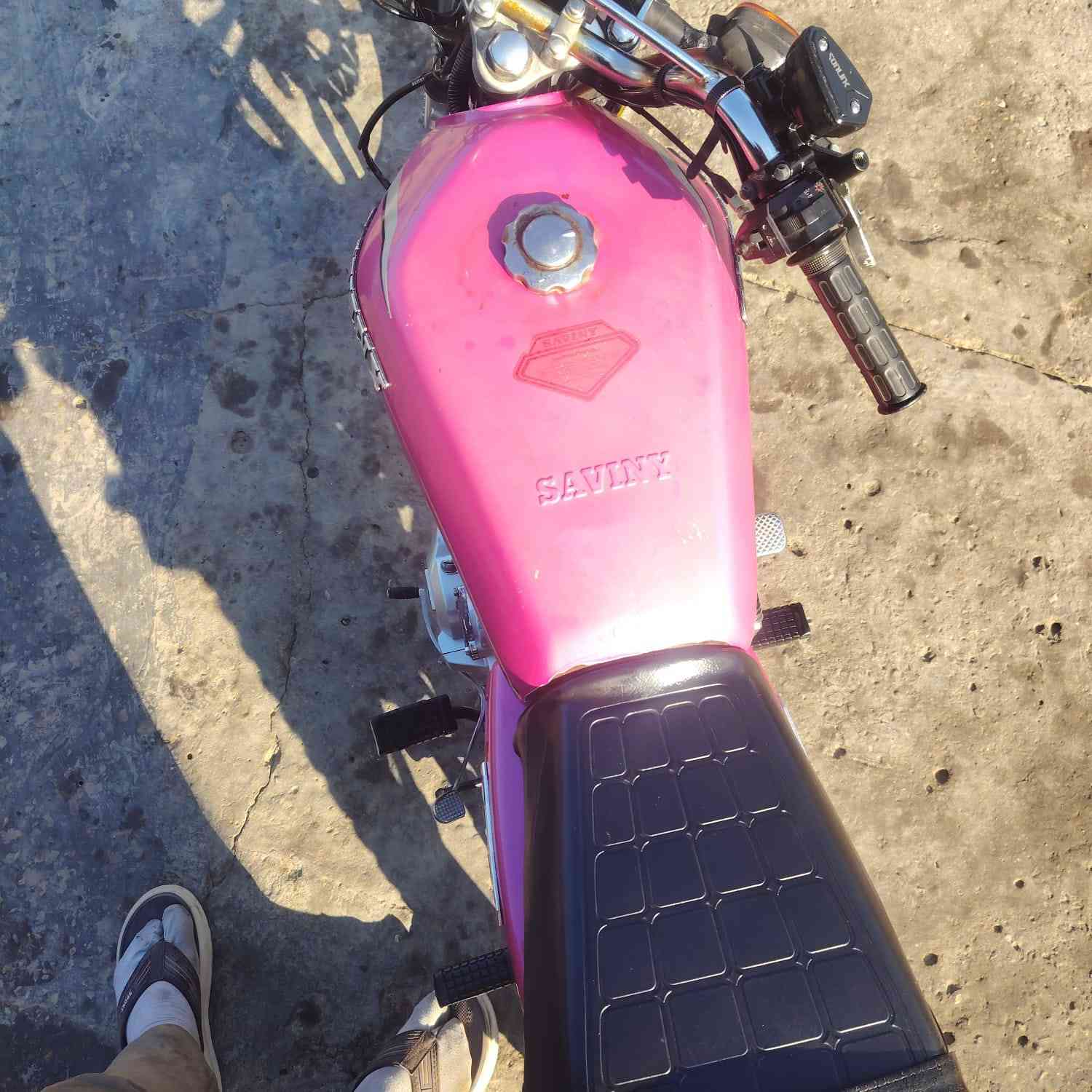 السلام عليكم دراجه موديل 23 ايراني اكف لك من سرقه وعشائر حلال وحرام. . دراجه ما مفتوح بها برغي نظيفه كله شغال سلف شغال هندر شغال دراجه ب 550 وبيها مجال فقط الشراي  هذا رقم تليفوني ***********
