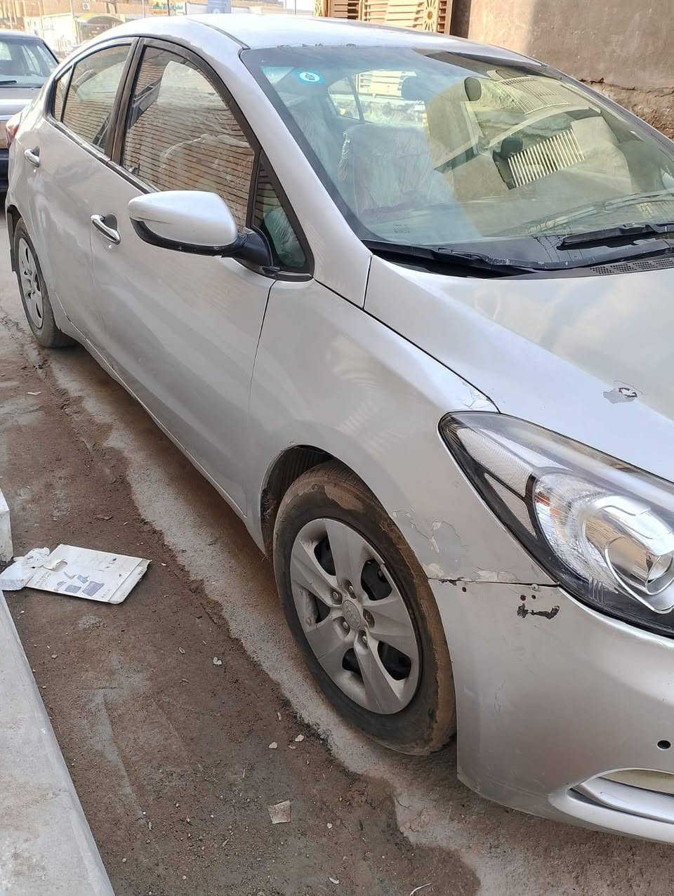 سلام عليكم كيا فورتي 2015 وأرد امريكي بي كتاب فحص رقم ذي قار بسمنا بي ثلاثة قطع غيار مبدل عوزه ترتيب حداديه مكاني ذي قار *********** السعر 90 وبي مجال
