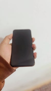 ايفون 11 برو ماكس • ٢٥٦ • شاشة مبدلة