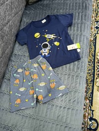 برموده ولادي • فانيلة قطن • ٢-٥ سنين