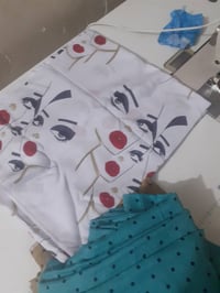 ملابس • مقاس ٥ • قطعة