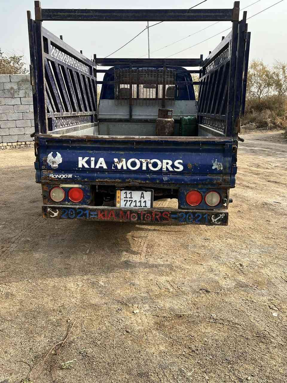 س ع 
بنكو للبيع موديل 2008 بسمي سياره مكينه كير اكسن حداديه ماتخسر عليها الف مكان ناصريه قرب جامعة ذي قار سعر 77 وبيها مجال رقم الهاتف ***********
