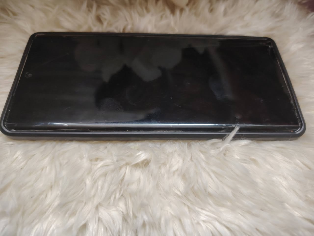 موبايل للبيع السعر 125الله شاهد ما طاب تصلح ابد ولا بدل بي شي جهاز نضيف ومكفول من كلشي فقط بي كسر بشاشه صغير ما ماثر عليه ابد موجود واتساب ‏‪***********‬‏ عنواني سبع البور ال 5000نهاية شارع 60
